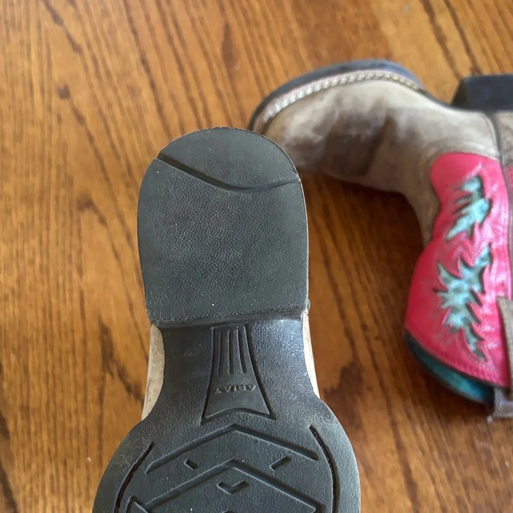 Ariat these stylish
